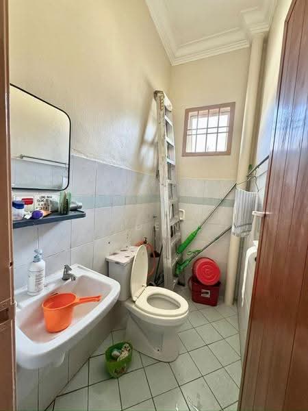 1-storey Terraced House for Sale in Taman Nusa Bestari (Iskandar Puteri (Nusajaya)) - Iden Tan - Bathroom - PropertyGuru.com.my