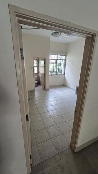 2-storey Terraced House for Sale in Ambang Botanic (Klang) - Doris Lim - Bathroom - PropertyGuru.com.my