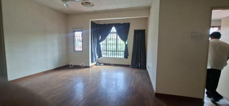 2-storey Terraced House for Sale in Ambang Botanic (Klang) - Doris Lim - Living Room - PropertyGuru.com.my