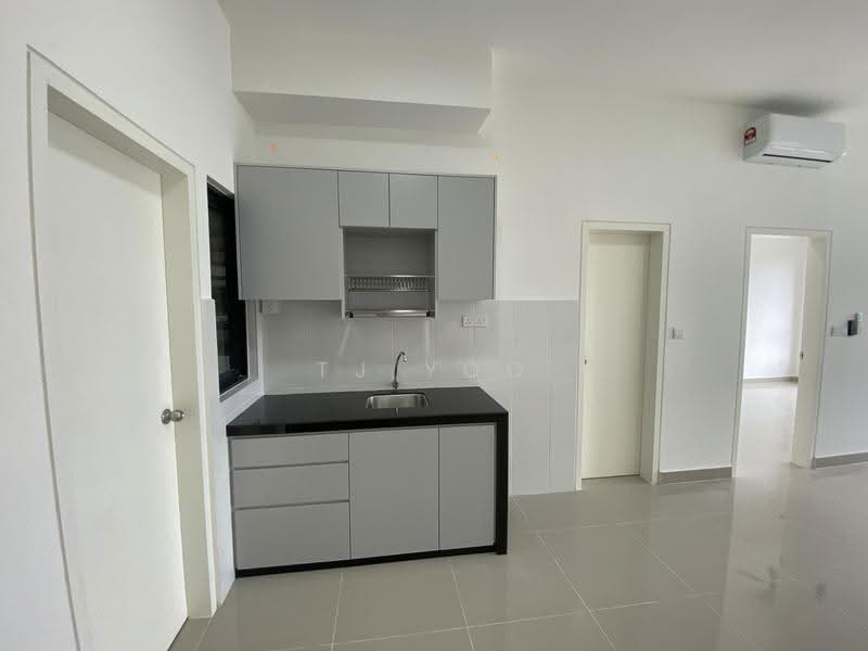 Kediaman Servis untuk Disewa di MKH Boulevard II - TJ Yoo - Kitchen - PropertyGuru.com.my