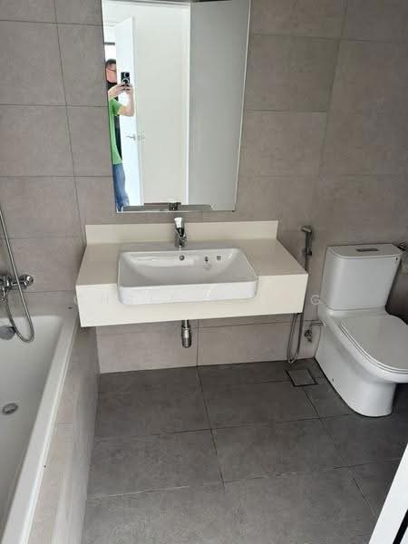 Kondominium untuk Dijual di Bangsar Hill Park - Chris Nuing - Bathroom - PropertyGuru.com.my