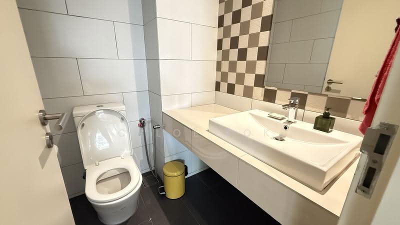 Terraced House for Sale in Tamansari (Rawang) - Chloe Kok - Bathroom - PropertyGuru.com.my