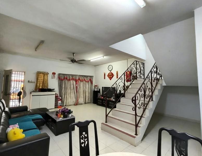 Rumah Teres 2-Tingkat untuk Dijual di Panorama Lapangan Perdana (Ipoh) - Amie Chong - Living Room - PropertyGuru.com.my