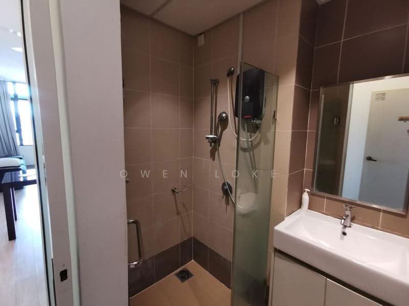 Kediaman Servis untuk Disewa di Centrestage Designer Suite - Owen Loke - Bathroom - PropertyGuru.com.my