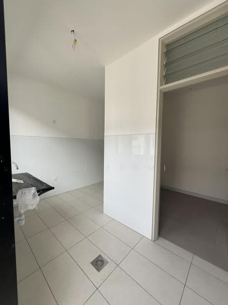 2-storey Terraced House for Sale in Bandar Bukit Raja (Klang) - Adi Fahmi - Kitchen - PropertyGuru.com.my