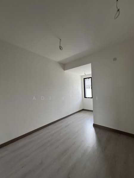 2-storey Terraced House for Sale in Bandar Bukit Raja (Klang) - Adi Fahmi - Interior - PropertyGuru.com.my