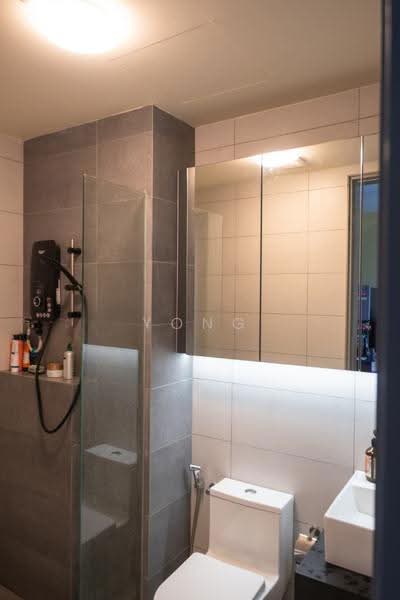 Service Residence for Rent at The Era @ Duta North - Yong Jin - Bathroom - PropertyGuru.com.my