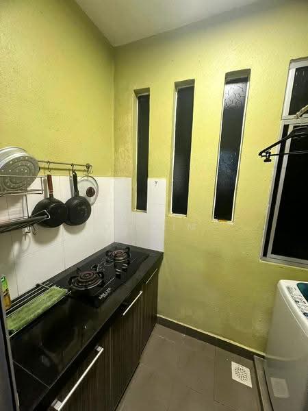 Kondominium untuk Disewa di Villa Park - JJ Lim - Kitchen - PropertyGuru.com.my