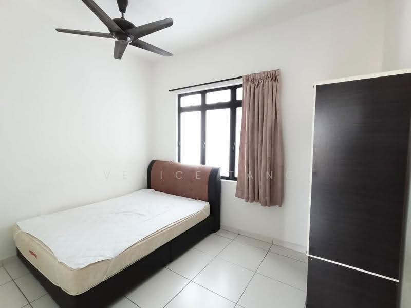 Service Residence for Sale at Sky View - Venice Tang - Bedroom - PropertyGuru.com.my