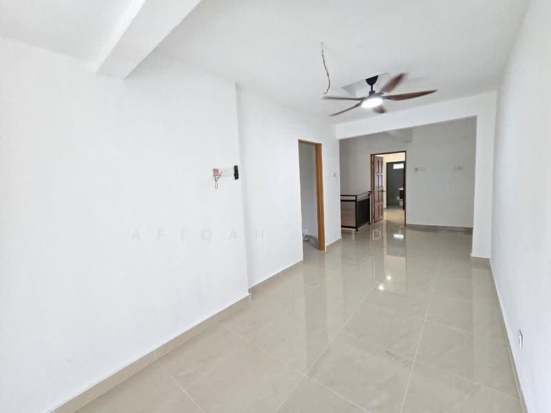 Rumah Teres 2-Tingkat untuk Dijual di AU2A Taman Keramat (Keramat) - Afiqah zaidi - Living Room - PropertyGuru.com.my