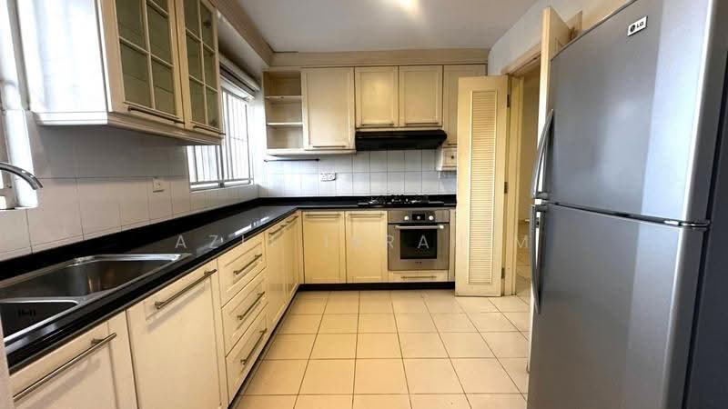 Condominium for Sale at Seri Maya Condominium - Azli Ibrahim - Kitchen - PropertyGuru.com.my