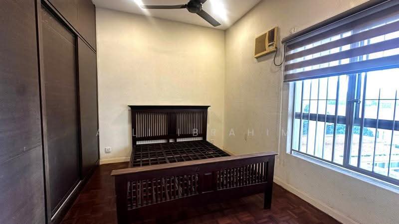 Condominium for Sale at Seri Maya Condominium - Azli Ibrahim - Bedroom - PropertyGuru.com.my