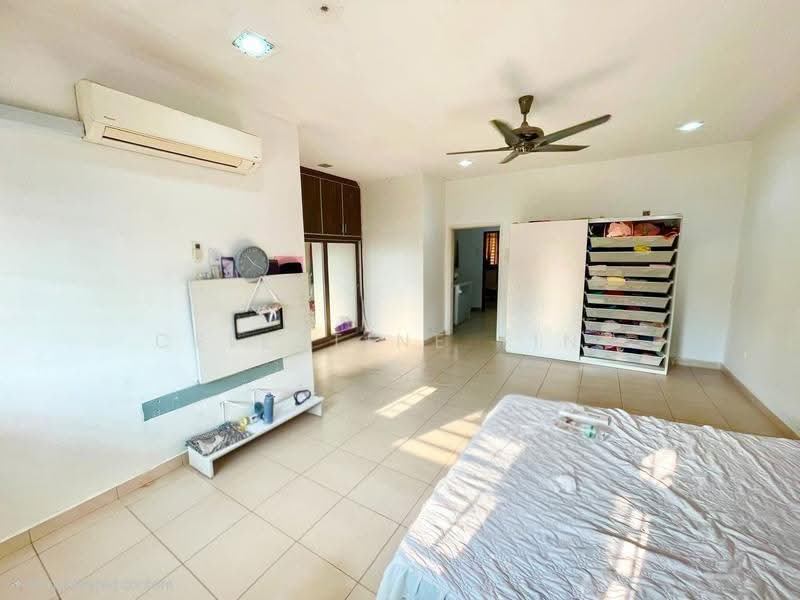 Rumah Teres 2-Tingkat untuk Dijual di Taman Jelok Impian (Kajang) - Celestine Ting - Bedroom - PropertyGuru.com.my