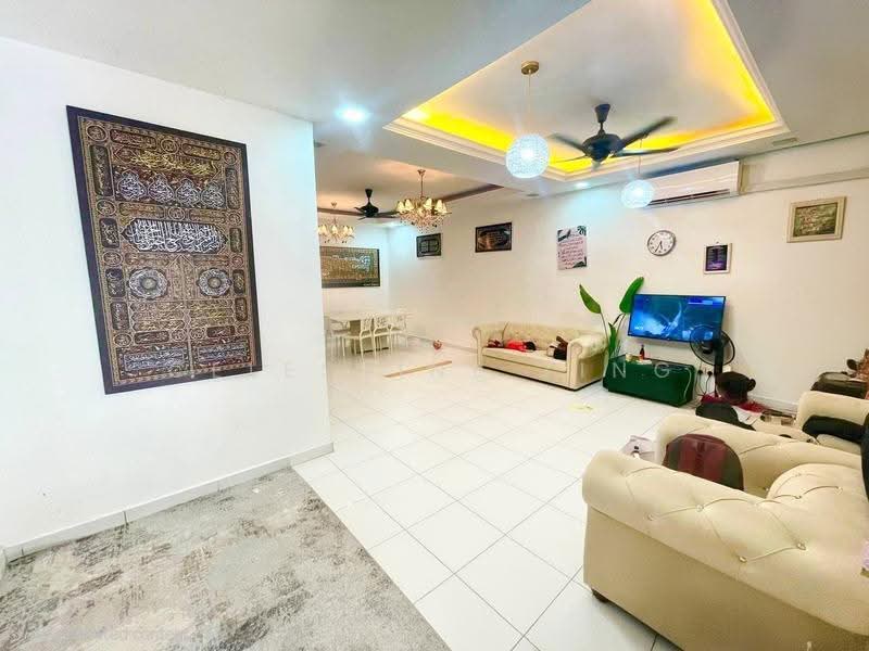 Rumah Teres 2-Tingkat untuk Dijual di Taman Jelok Impian (Kajang) - Celestine Ting - Living Room - PropertyGuru.com.my