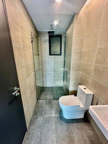 Kondominium untuk Disewa di The Valley Residences @ SkySierra - Abid Sabarudin - Bathroom - PropertyGuru.com.my