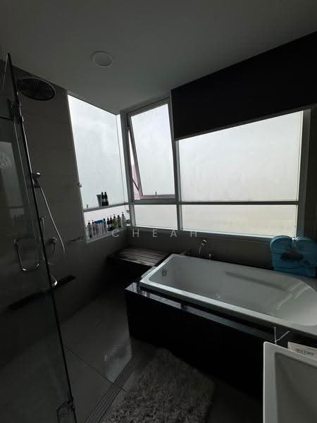 Kediaman Servis untuk Disewa di Uptown Residences - Cheah Wei Kit - Bathroom - PropertyGuru.com.my