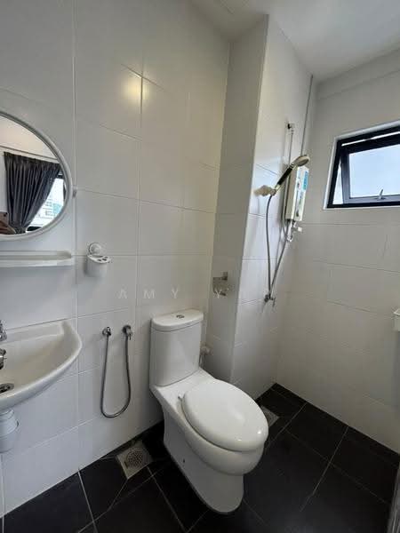 Kediaman Servis untuk Disewa di M Suite @ Desa Park North - Amy Yap - Bathroom - PropertyGuru.com.my