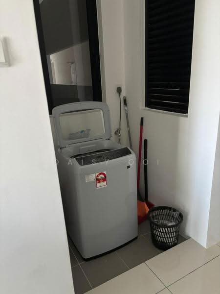 Service Residence for Sale at Vivo Executive Apartment - Daisy Ooi - Interior - PropertyGuru.com.my