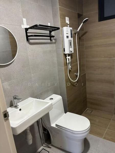 Service Residence for Sale at Vivo Executive Apartment - Daisy Ooi - Bathroom - PropertyGuru.com.my