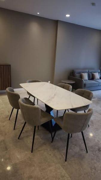 Kediaman Servis untuk Disewa di TRX Residences - Wynn Ng - Dining Room - PropertyGuru.com.my