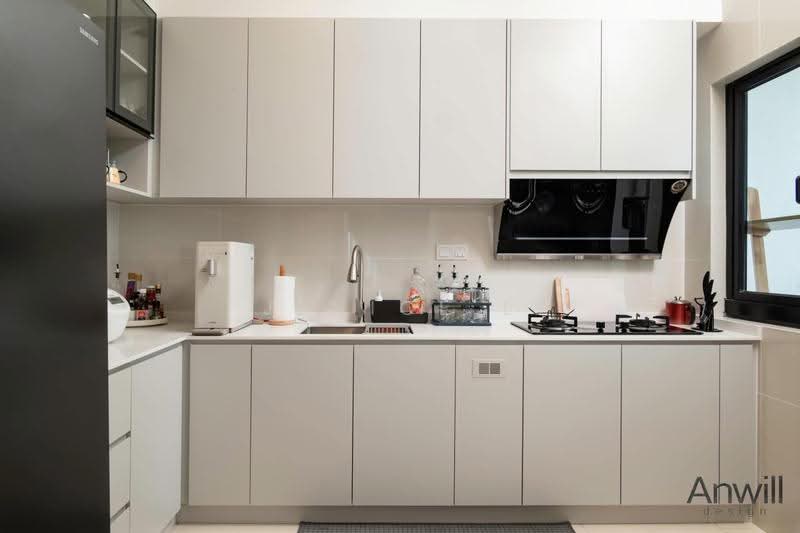 Kondominium untuk Dijual di Par 3 Condo & Condo Villa - Jenice L - Kitchen - PropertyGuru.com.my