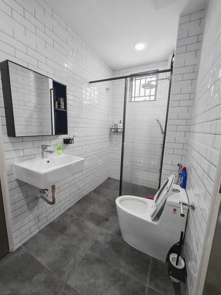 2-storey Terraced House for Sale in Taman Putra Impiana (Puchong) - Evan Goh - Bathroom - PropertyGuru.com.my