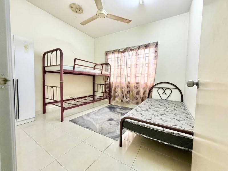 Condominium for Sale at Kristal Heights - Amzar Faiz - PropertyGuru.com.my