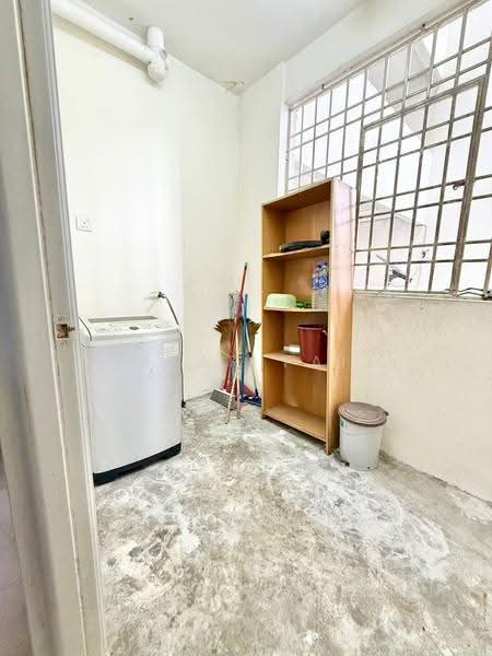 Condominium for Sale at Kristal Heights - Amzar Faiz - PropertyGuru.com.my