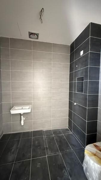 2-storey Terraced House for Sale in Taman Dato Onn (Johor Bahru) - Zack Chow - Bathroom - PropertyGuru.com.my