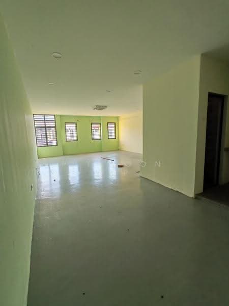 Shop for Sale in Klang (Selangor) - Pit Voon Yap - Interior - PropertyGuru.com.my