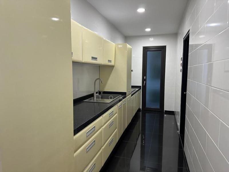 Service Residence for Sale at The Sky Executive Suites - Tok CJ - Kitchen - PropertyGuru.com.my