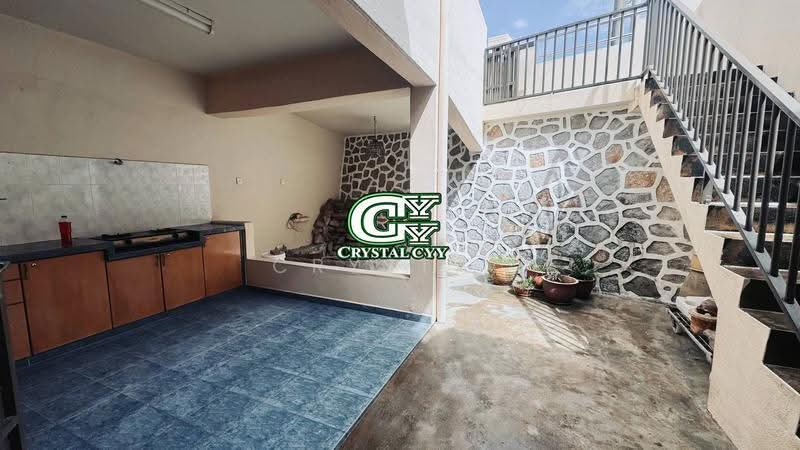 2-storey Terraced House for Sale in Sungai Ara (Penang) - Crystal Choong - Kitchen - PropertyGuru.com.my