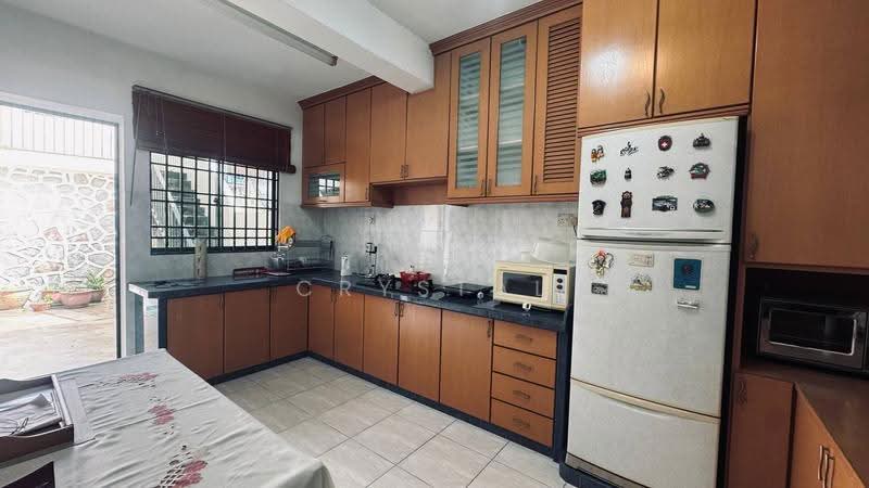 2-storey Terraced House for Sale in Sungai Ara (Penang) - Crystal Choong - Kitchen - PropertyGuru.com.my