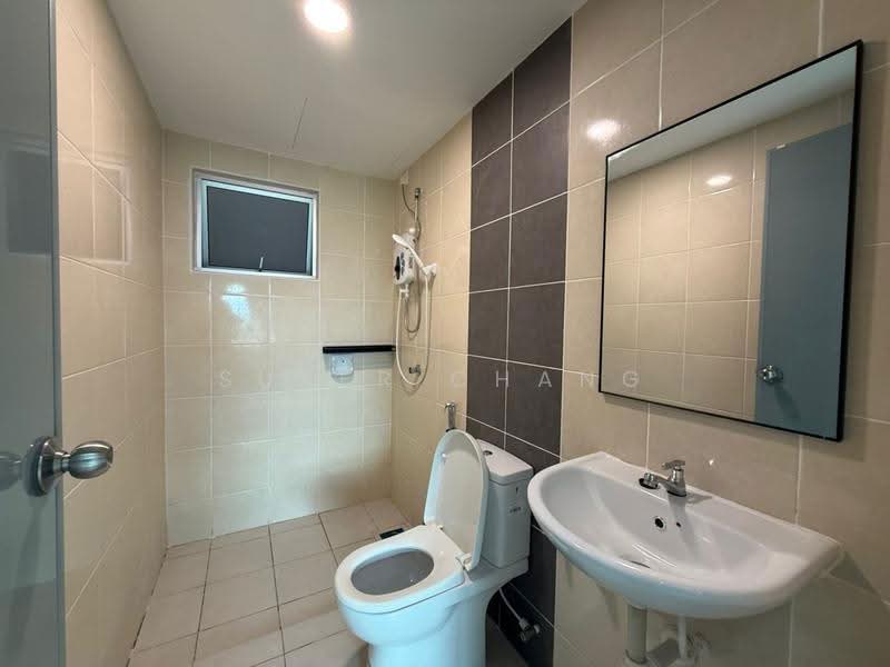 Pangsapuri untuk Disewa di Residensi Kepayang (Residensi Fairpark) - Super Chang - Bathroom - PropertyGuru.com.my