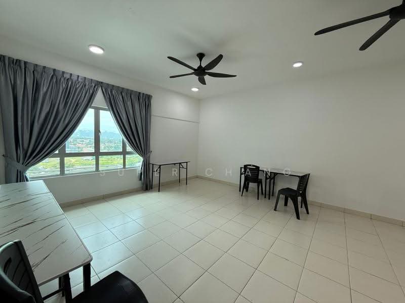 Pangsapuri untuk Disewa di Residensi Kepayang (Residensi Fairpark) - Super Chang - Living Room - PropertyGuru.com.my