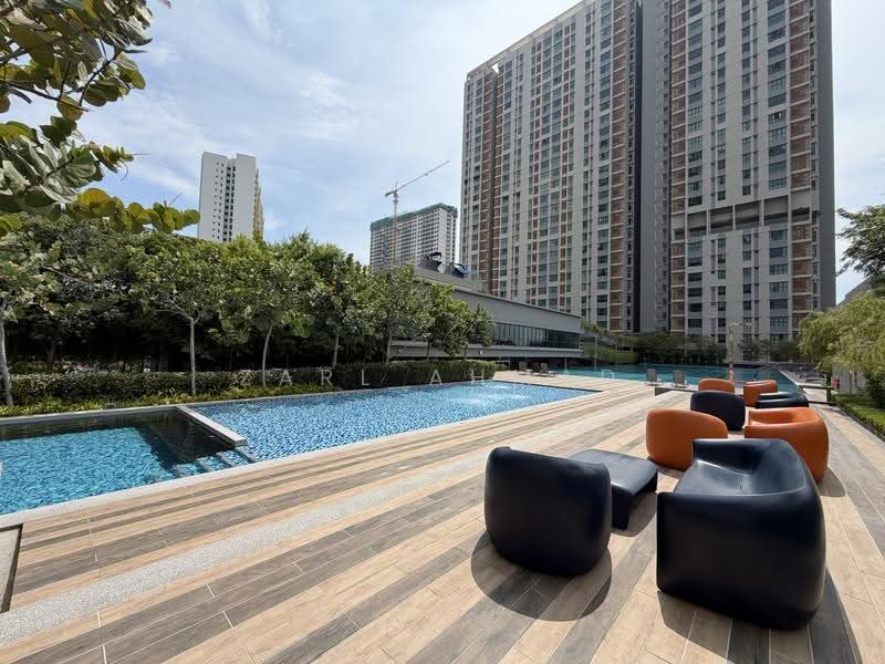 Service Residence for Sale at Sinaran @ Utropolis - Zarl Ahmad - Pool - PropertyGuru.com.my