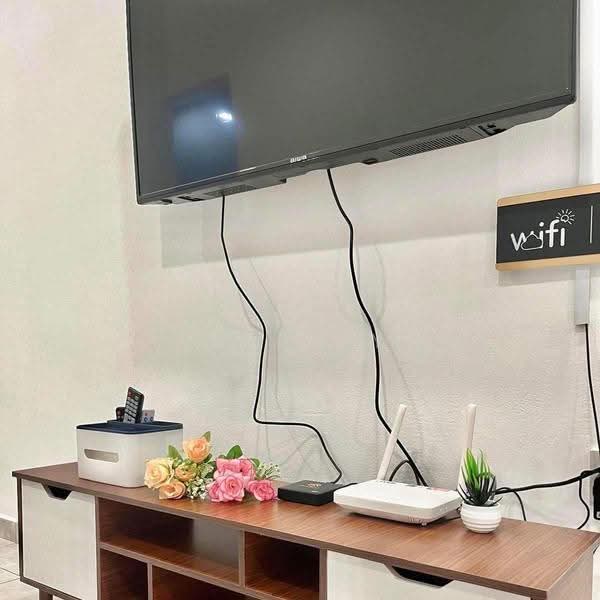 1-storey Terraced House for Rent in Taman Daya (Johor Bahru) - YY Tey - Living Room - PropertyGuru.com.my