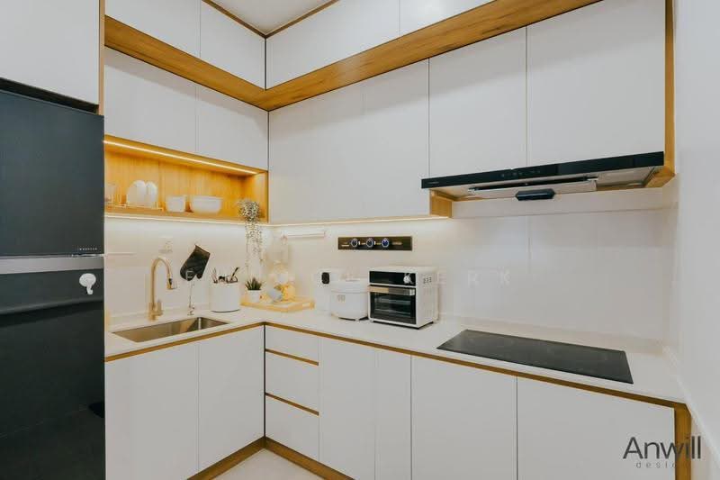 Kondominium untuk Dijual di Par 3 Condo & Condo Villa - Eunice Kerk - Kitchen - PropertyGuru.com.my