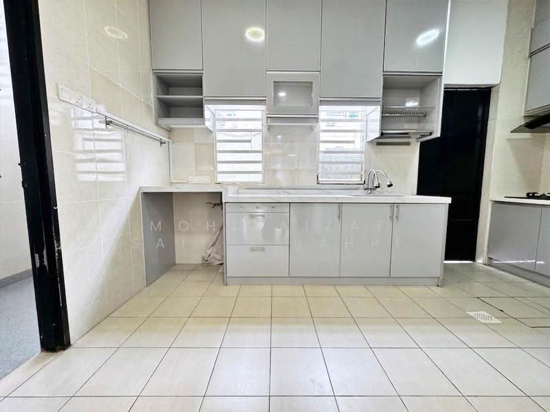 Rumah Teres 2-Tingkat untuk Dijual di Bangi (Selangor) - Mohd Aizat Saiful Bahri - Kitchen - PropertyGuru.com.my