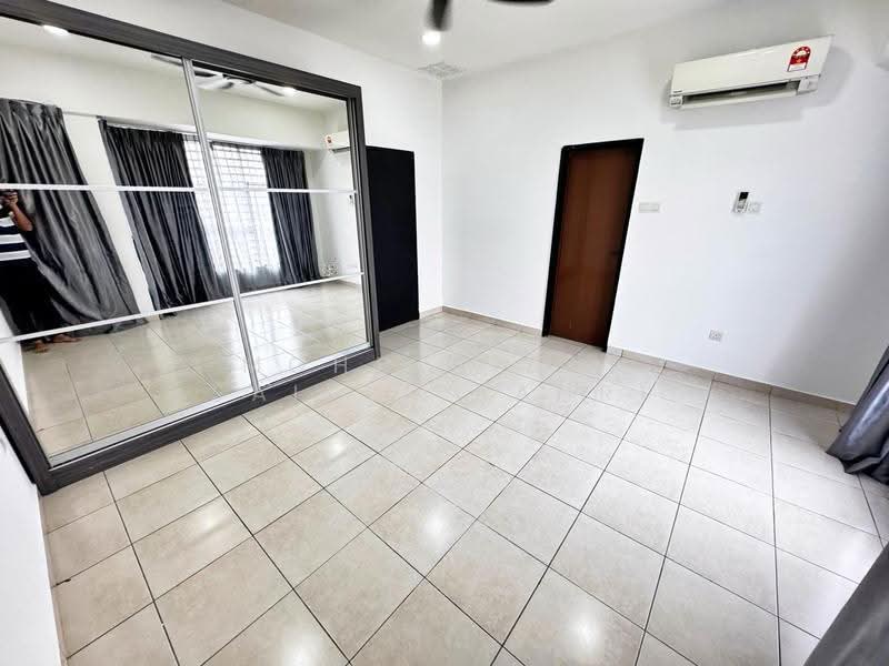 Rumah Teres 2-Tingkat untuk Dijual di Bangi (Selangor) - Mohd Aizat Saiful Bahri - Bedroom - PropertyGuru.com.my