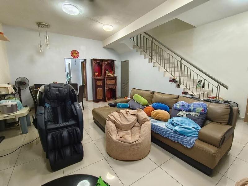 Rumah Teres 2-Tingkat untuk Dijual di Bandar Seri Alam (Masai) - Shirley Yap - Living Room - PropertyGuru.com.my