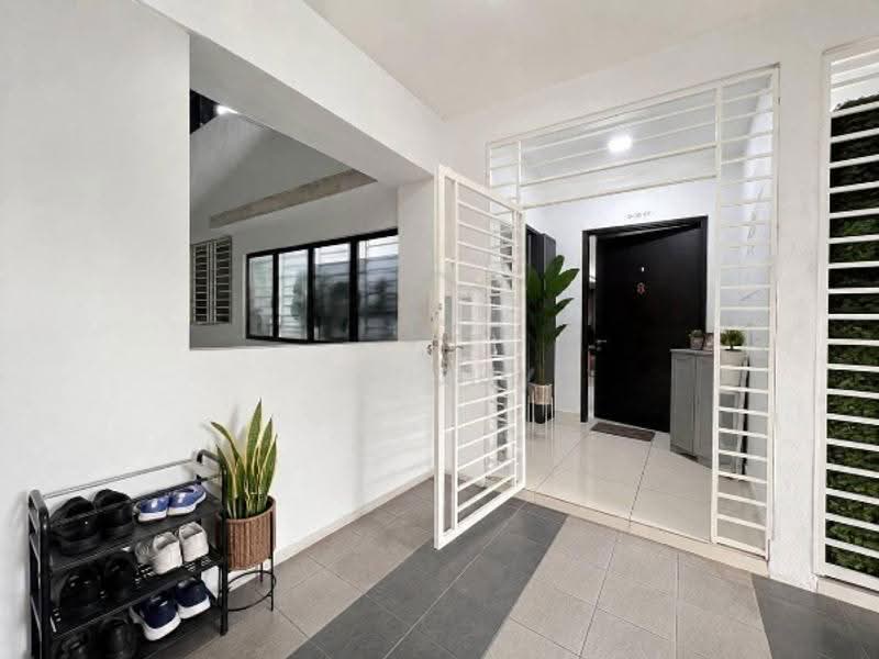 Condominium for Rent at Oasis 1 - Rony Yeo - Entrance - PropertyGuru.com.my