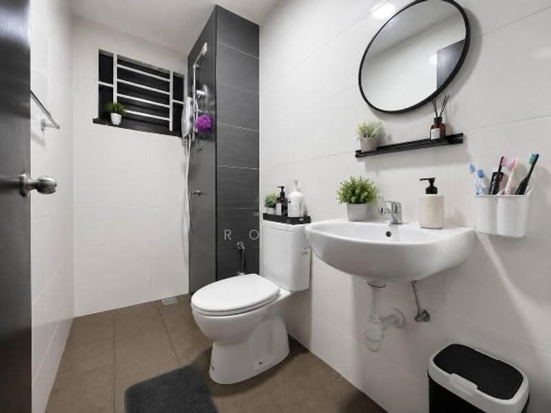 Condominium for Rent at Oasis 1 - Rony Yeo - Bathroom - PropertyGuru.com.my