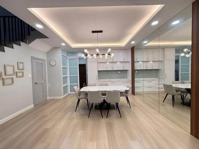2-storey Terraced House for Rent in Setia Safiro (Cyberjaya) - Afiqah zaidi - Dining Room - PropertyGuru.com.my