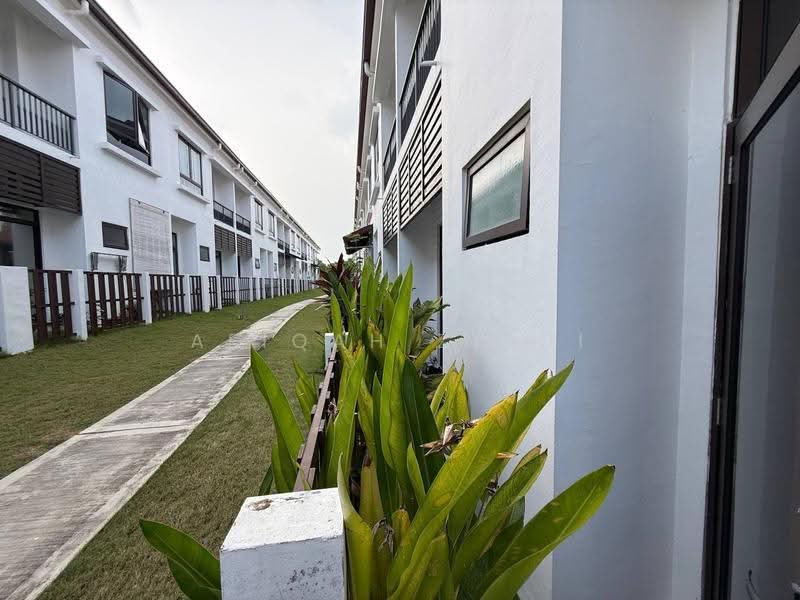 2-storey Terraced House for Rent in Setia Safiro (Cyberjaya) - Afiqah zaidi - Exterior - PropertyGuru.com.my