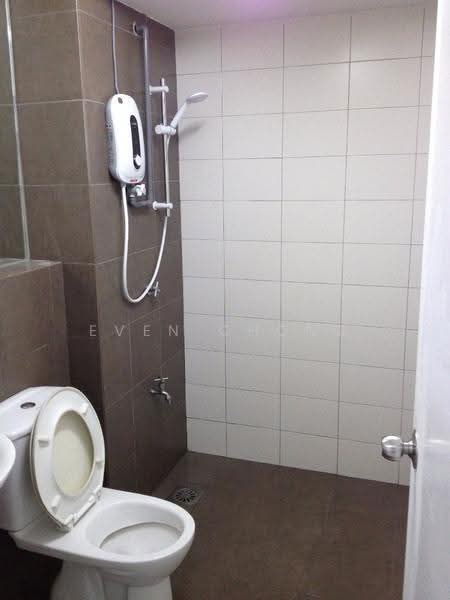 Kondominium untuk Dijual di Midfields - Even Chong - Bathroom - PropertyGuru.com.my