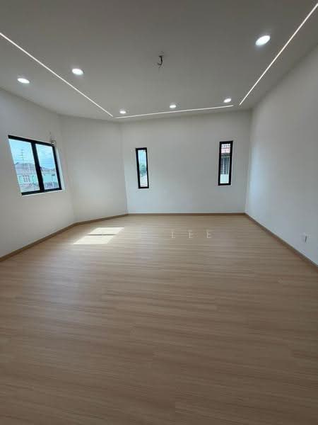 Semi-Detached House for Sale in Taman Skudai Baru (Skudai) - Jaz Lee - PropertyGuru.com.my