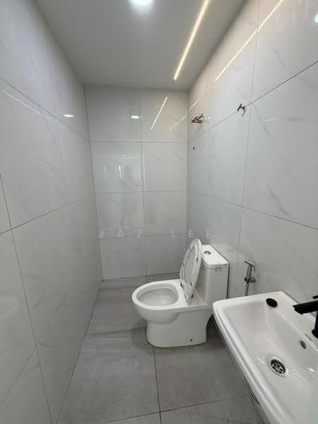 Semi-Detached House for Sale in Taman Skudai Baru (Skudai) - Jaz Lee - PropertyGuru.com.my