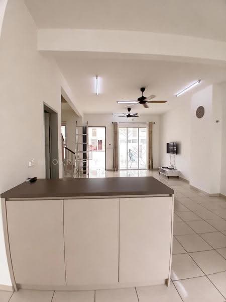 2-storey Terraced House for Rent in Semenyih (Selangor) - Norsyahidah Razlan - Living Room - PropertyGuru.com.my
