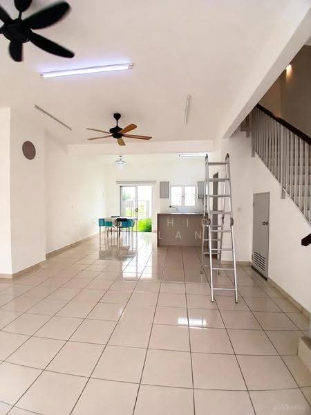 2-storey Terraced House for Rent in Semenyih (Selangor) - Norsyahidah Razlan - Living Room - PropertyGuru.com.my